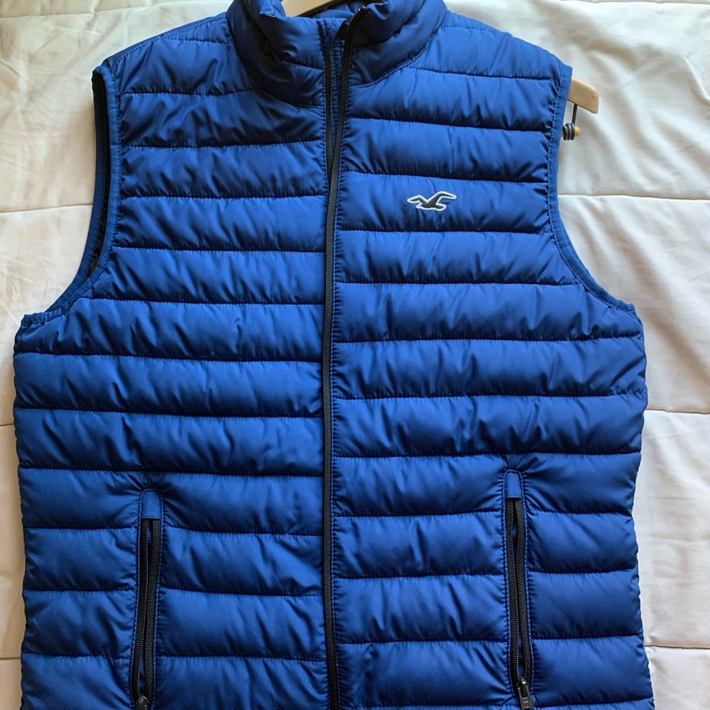 Hollister lightweight vest